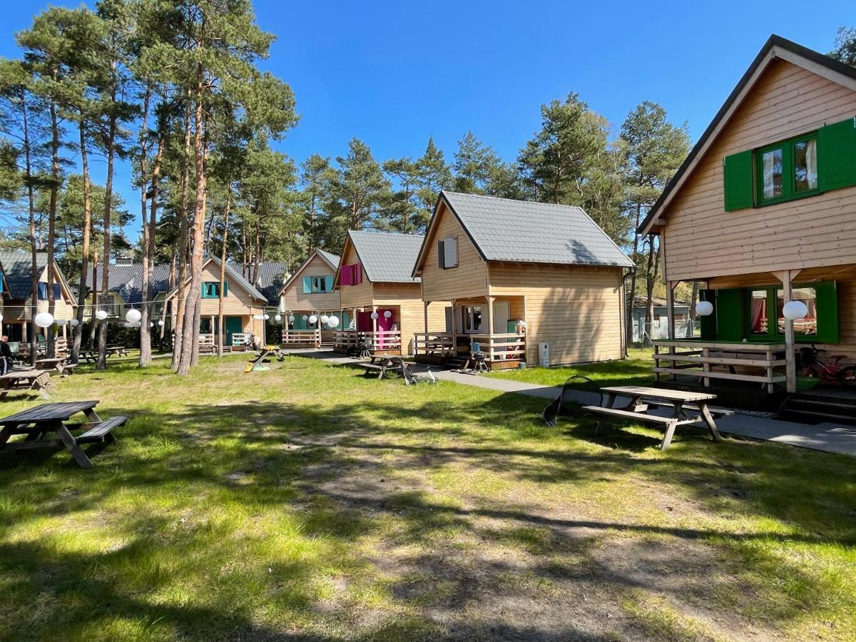 Kolorowe Domki Pobierowo Exteriör bild